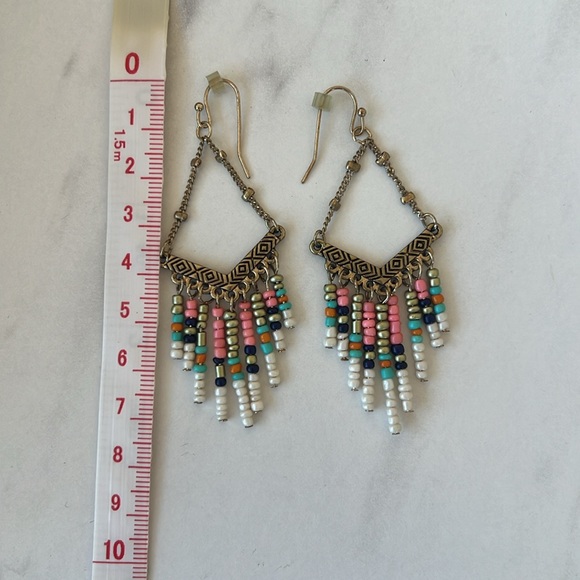 Tassel beaded earrings - Picture 2 of 3